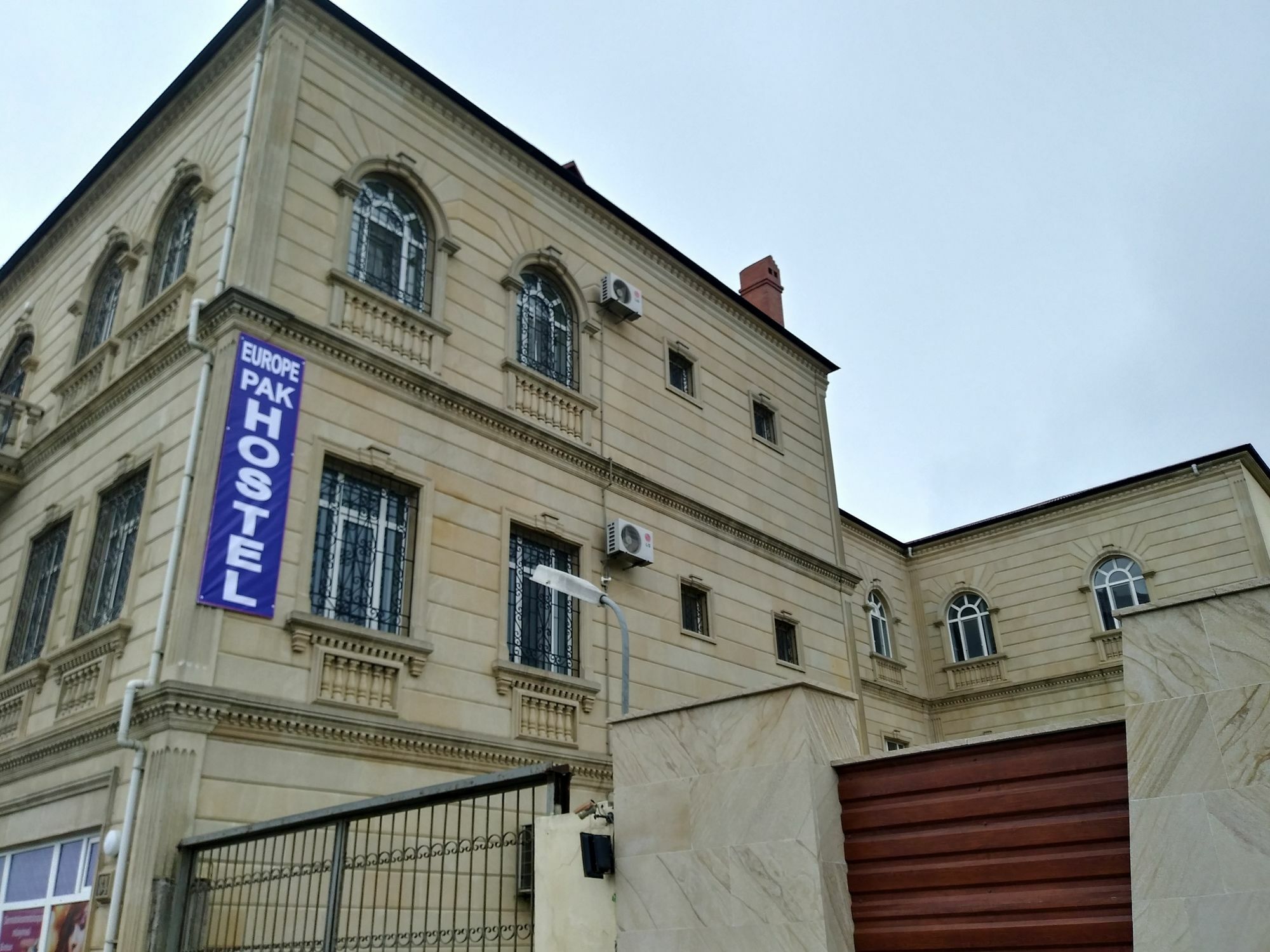 Europe Pak Hostel Baku Exterior photo
